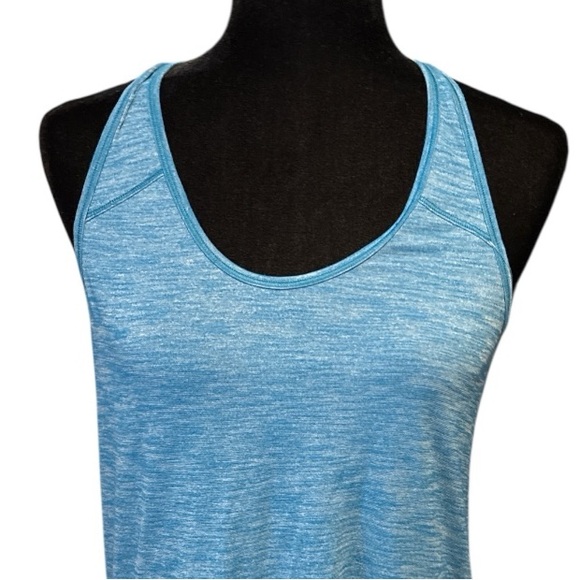 Lululemon Essential Tank - Picture 9 of 10